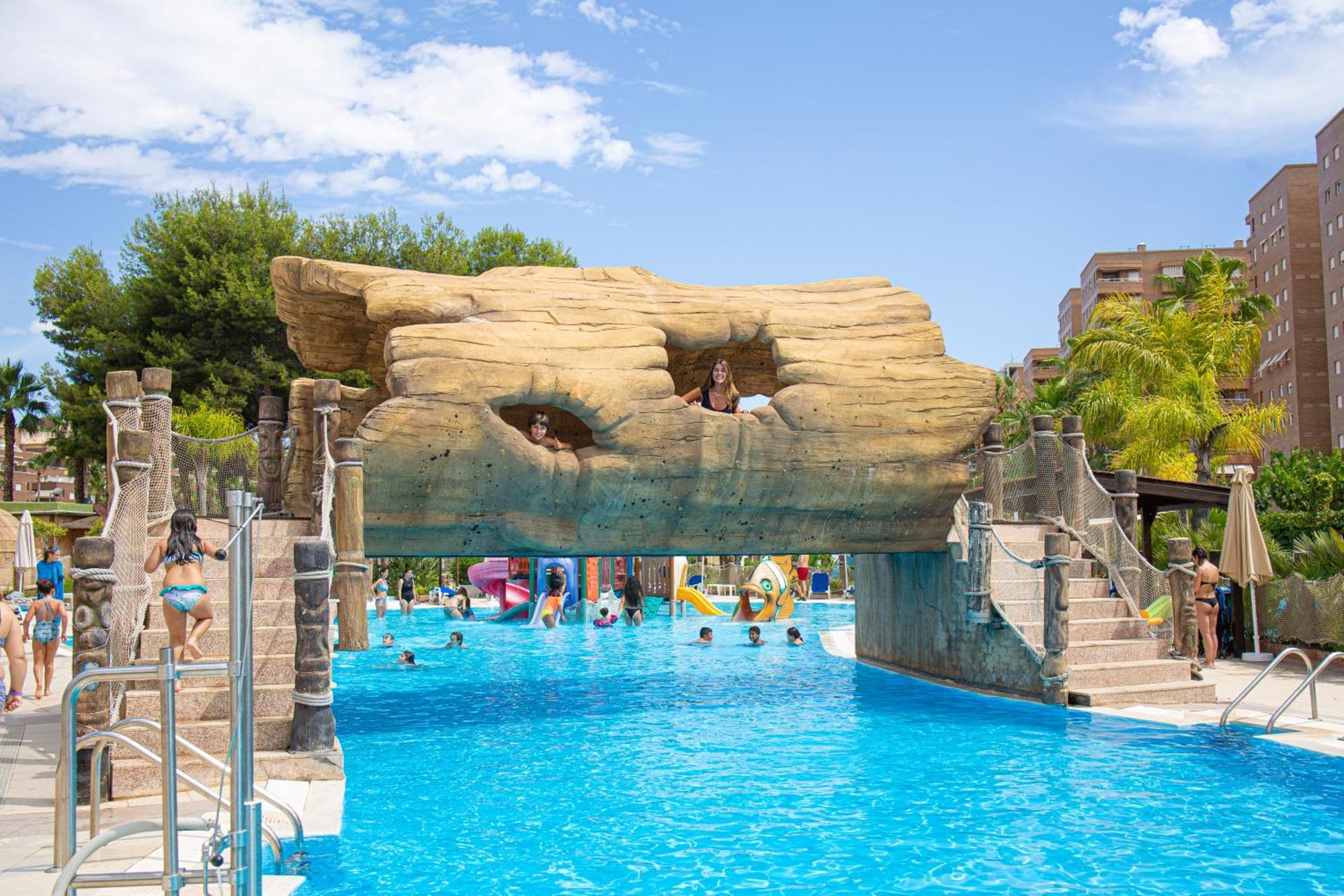 Hotel Magic Fantasy Оропеса дел Мар Екстериор снимка